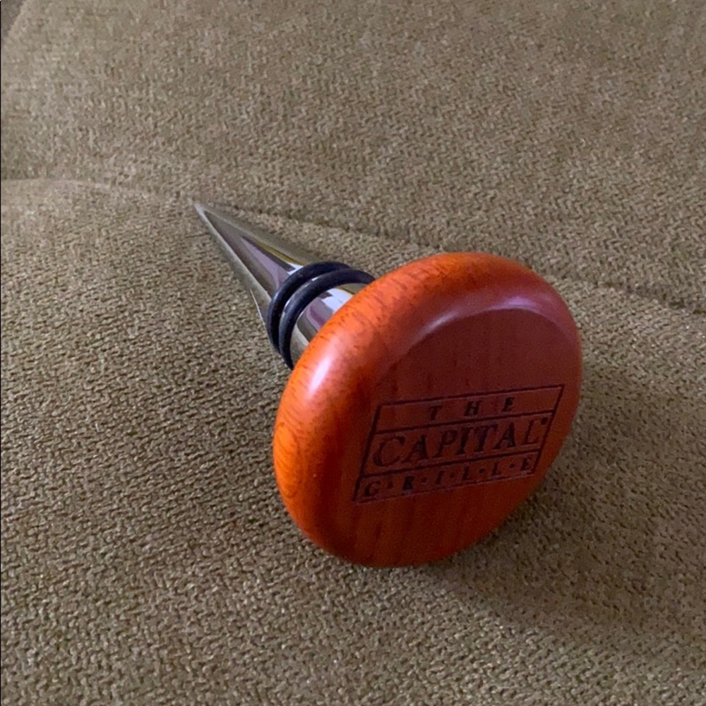 Bottle stopper- Capital Grille
